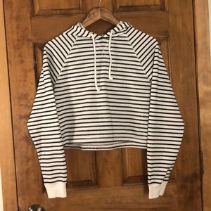 H&M Basic Crop Top Sweater